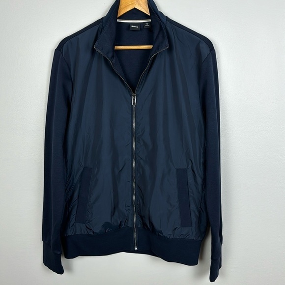 Hugo Boss Other - Men’s Hugo Boss Contrasting Sleeve Navy Bomber Jacket. Size M.